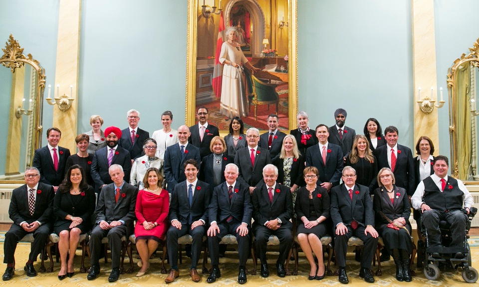 520350_835.jpg - نصف وزیران کانادا زن هستند by mohsen dehbashi