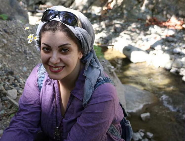 2023-10-23_221143.png - دوشنبه ۱ آبان ۱۴۰۲ ایران ۲۲:۰۲
مریم عبدی، فعال مدنی در ایران، بازداشت شد by mohsen dehbashi