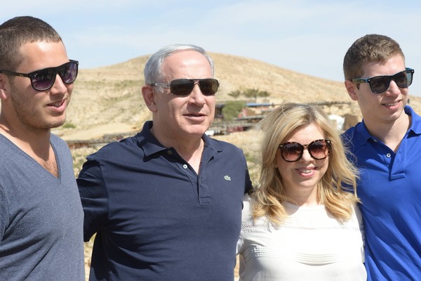 Sara+Netanyahu+Weekly+Bucket+Apr+6+Apr+12+IBsV0Uyt9O3l.jpg -  by mohsen dehbashi