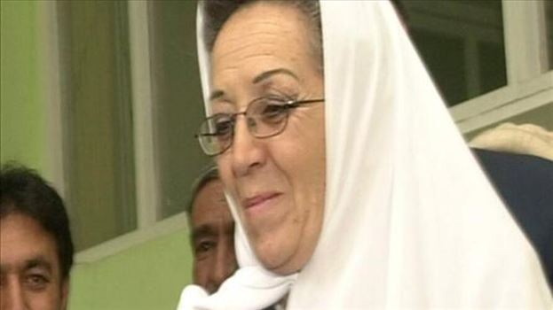 سهیلا صدیق، جراح مشهور و وزیر سابق بهداشت افغانستان، در ۷۲ سالگی درگذشت.
نخستین سپهبد زن افغانستان و وزیر سابق بهداشت آن کشور درگذشت
۱۷ آذر ۱۳۹۹