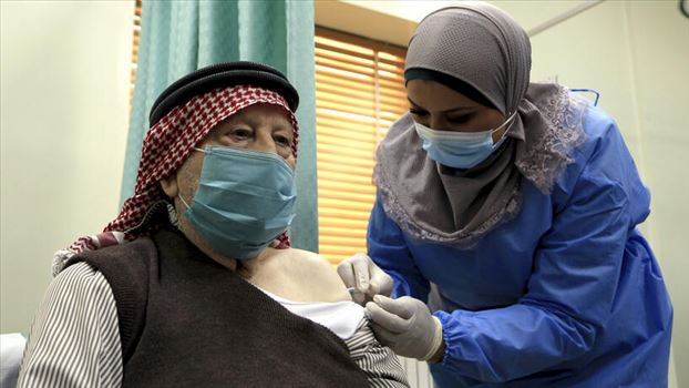 Virus Outbreak Jordan - دوشنبه ۲۹ دی ۱۳۹۹ | ۲۳:۰۰ ایران
عکس روز: از جلسه بررسی استیضاح احتمالی پرزیدنت ترامپ تا واکسیناسیون کرونا در امان