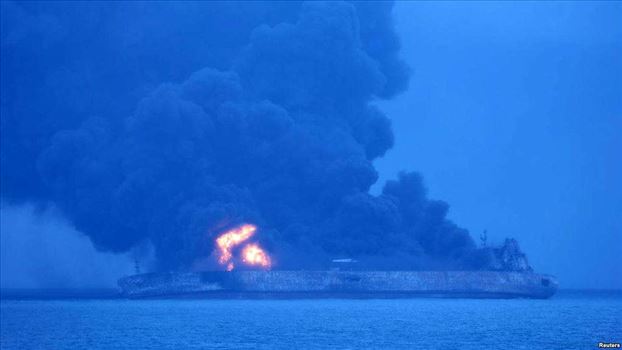 تصادف نفتکش ایرانی در سواحل شرقی چین؛ ۳۲ نفر ناپدید شدند