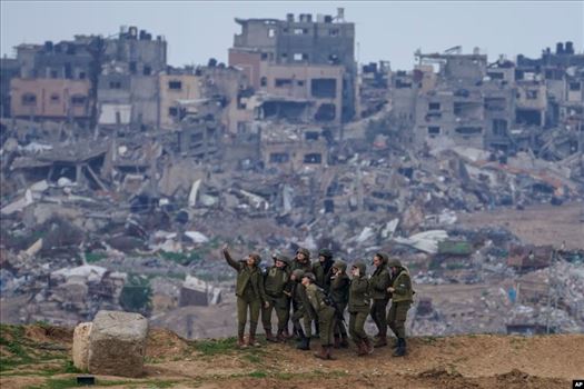 6de27c1c-2d19-4b4d-a692-644c21508557_w1023_s_2_11zon.png - عکس گرفتن چند سرباز اسرائیلی در مرز نوار غزه در جنوب اسرائیل، ۱۹ فوریه ۲۰۲۴